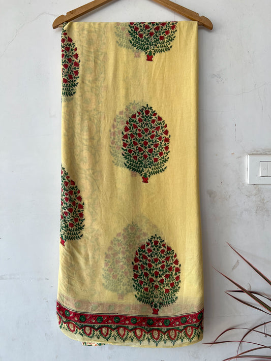 Yellow handblock print mul cotton saree with blouse