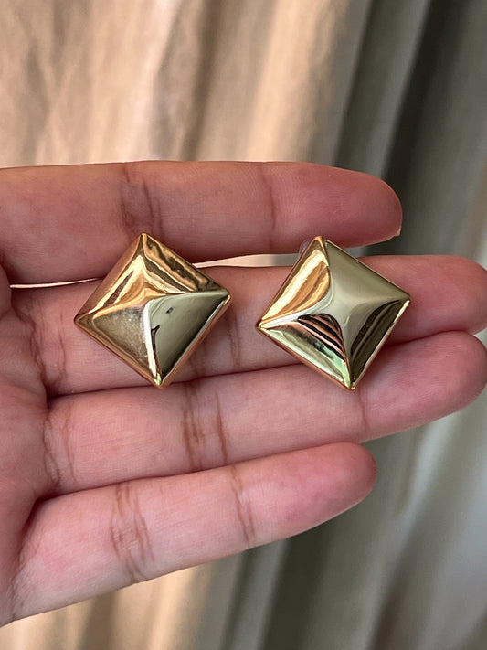 Korean gold earrings