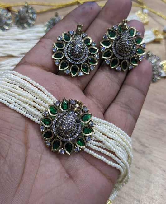 3D Peacock choker set