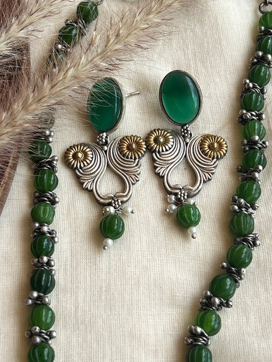 Dual tone green beaded necklace set