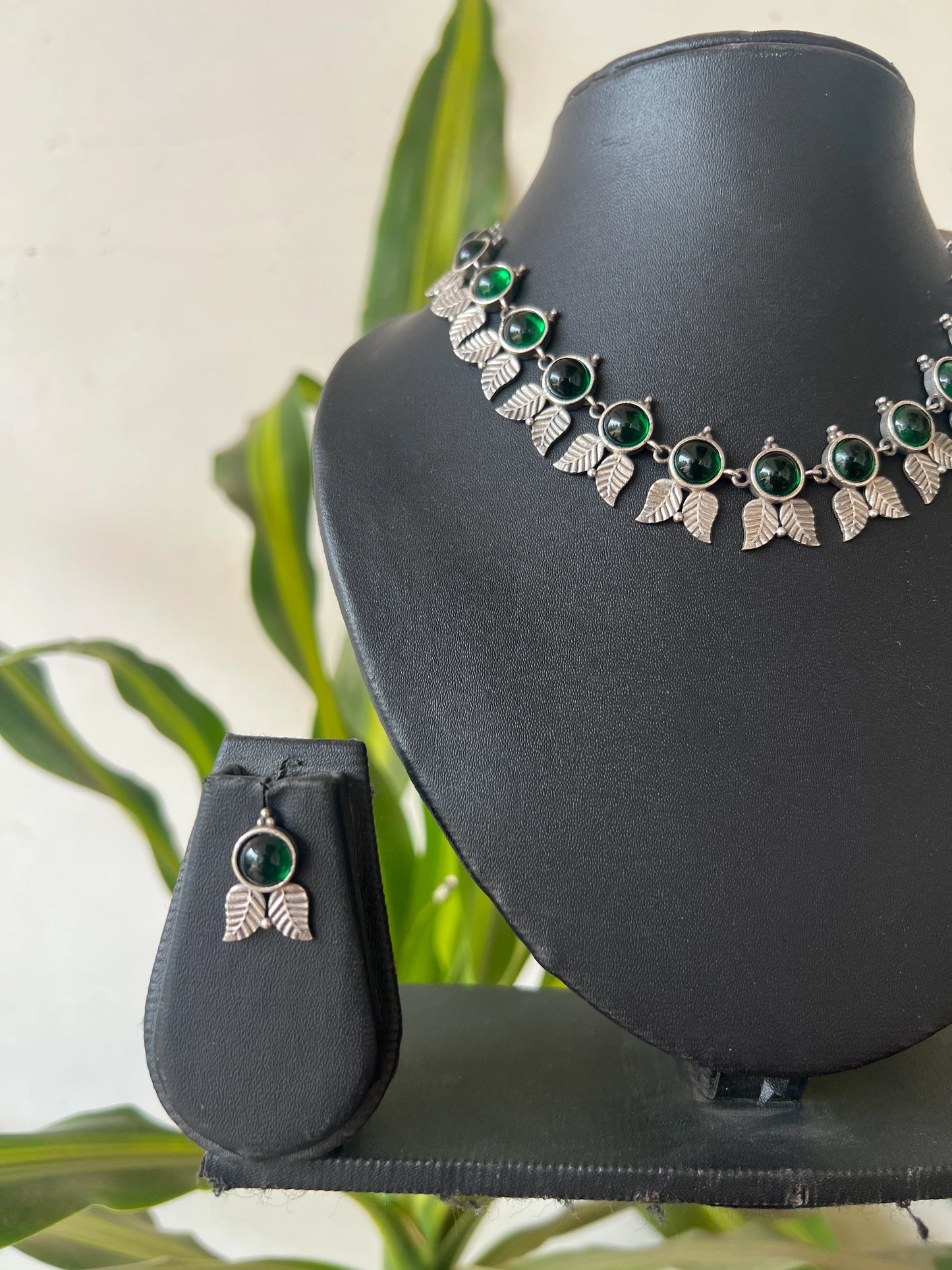 Oxidised necklace set