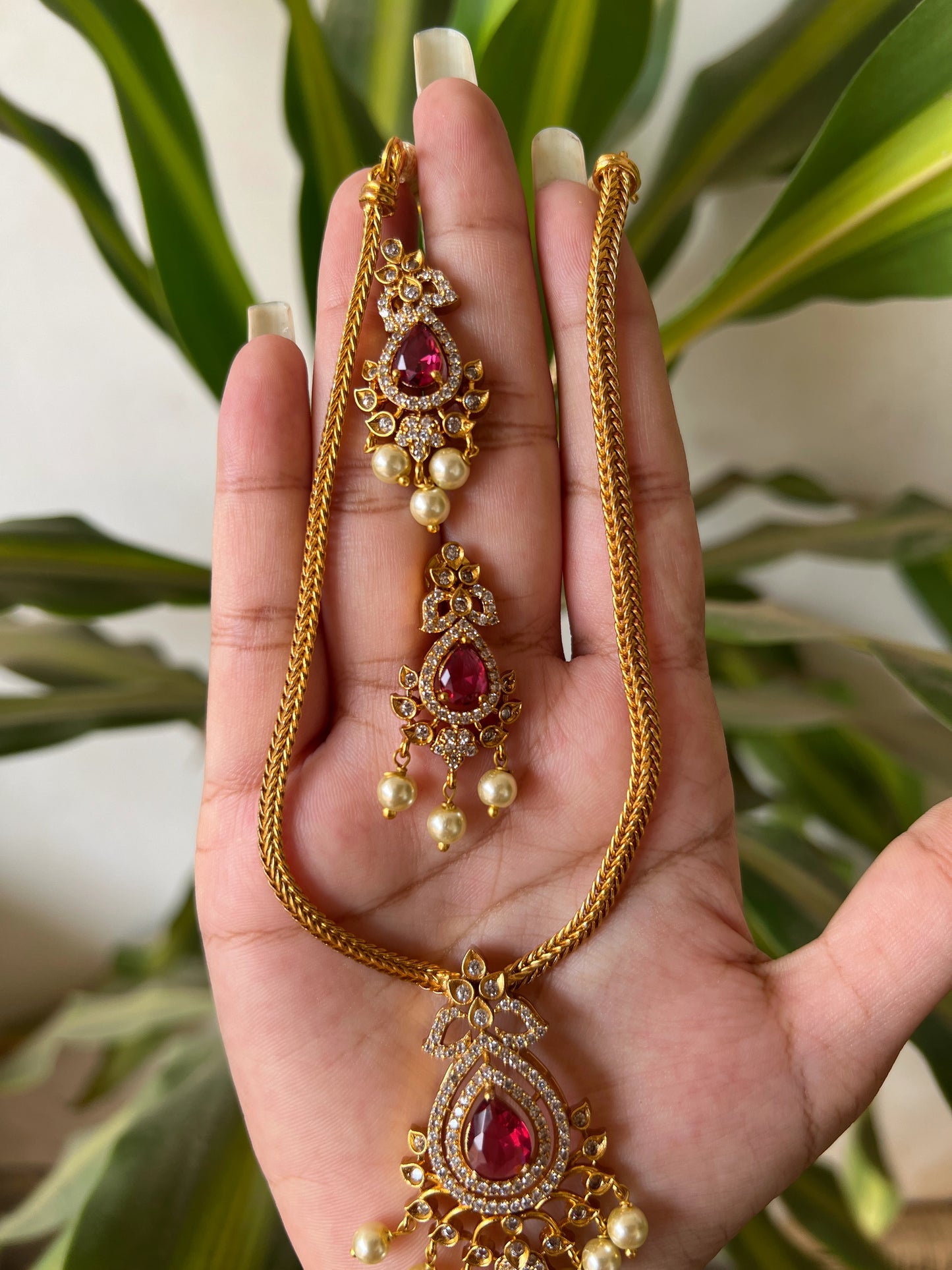 Traditional set
