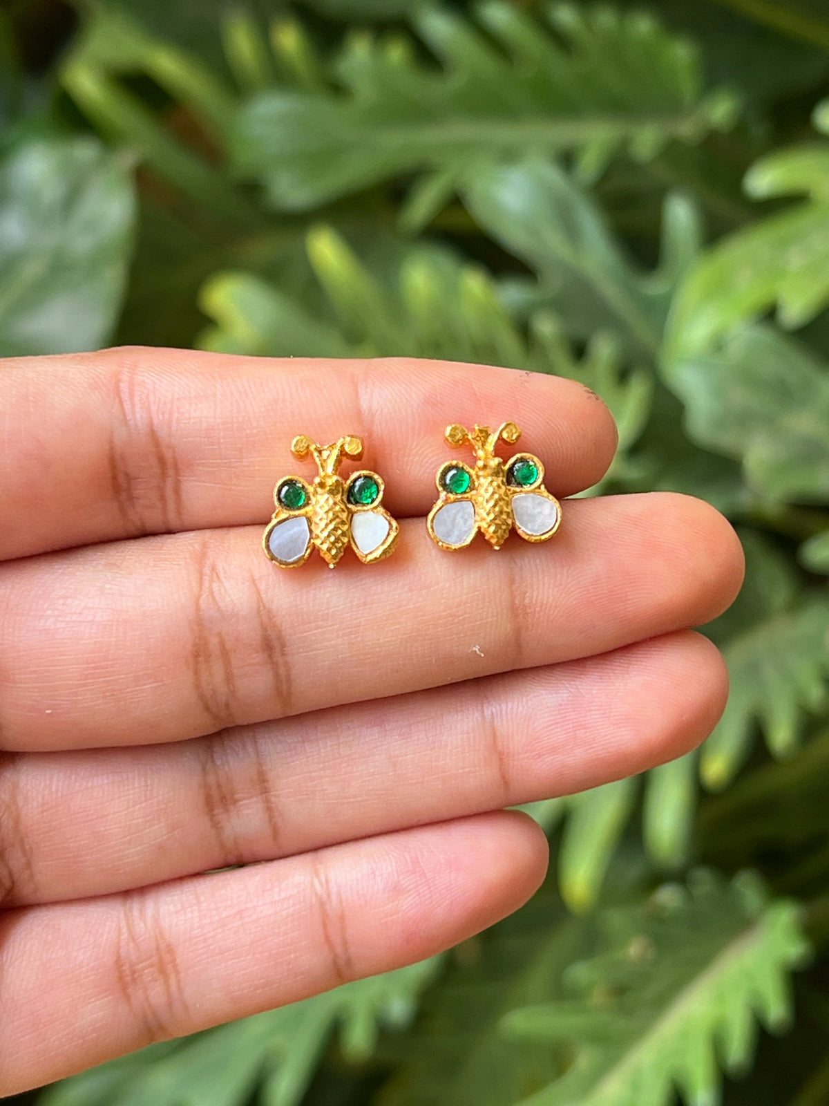butterfly studs (white,green)