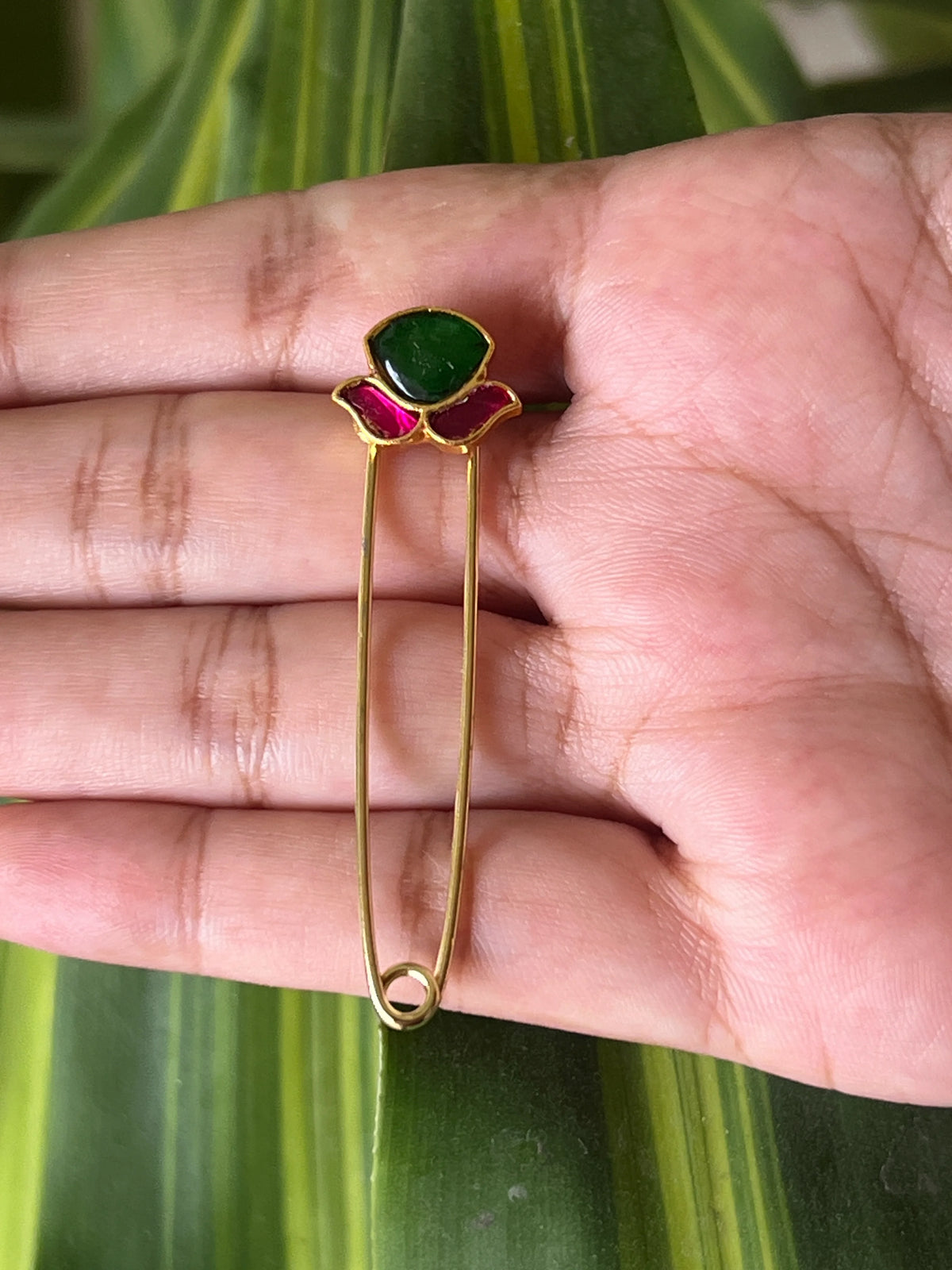 saree pins