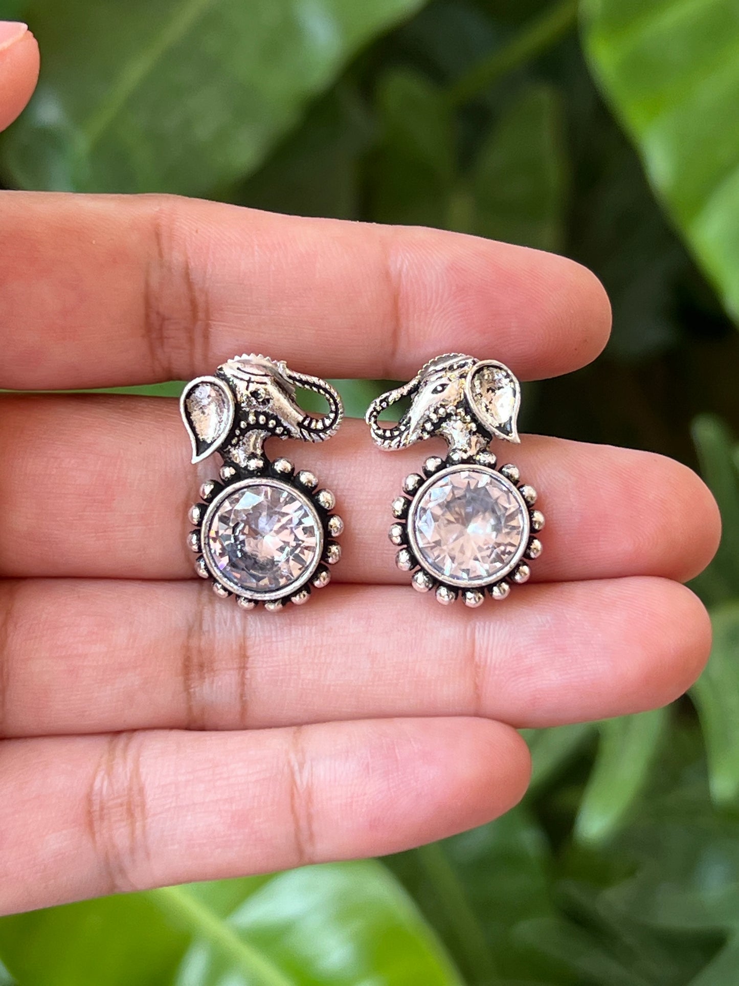 Elephant top studs