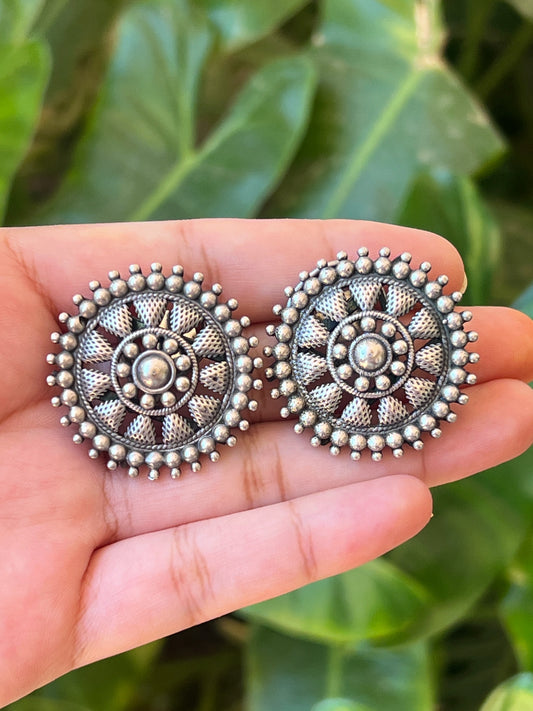 Statement studs