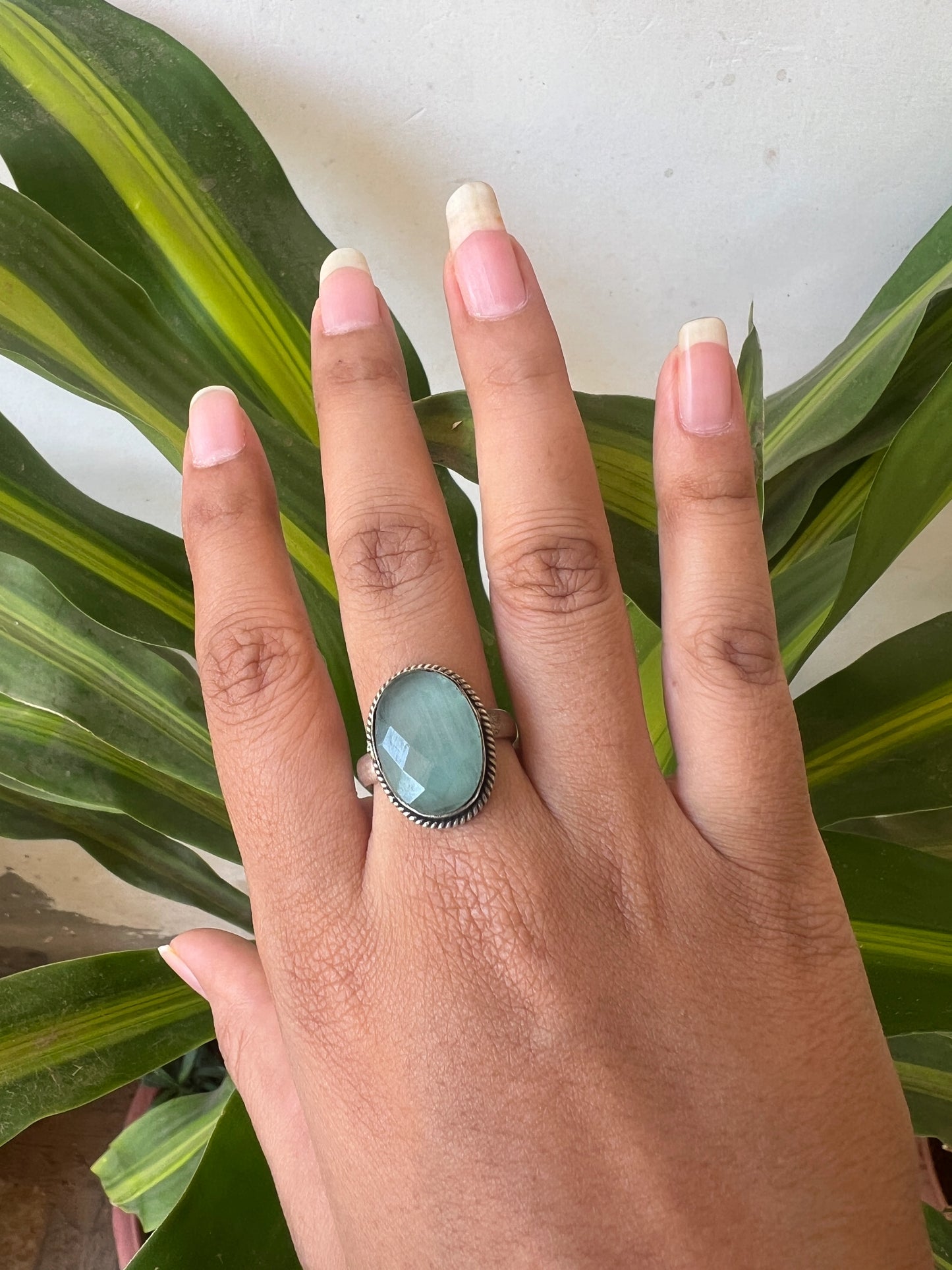Mint stone ring