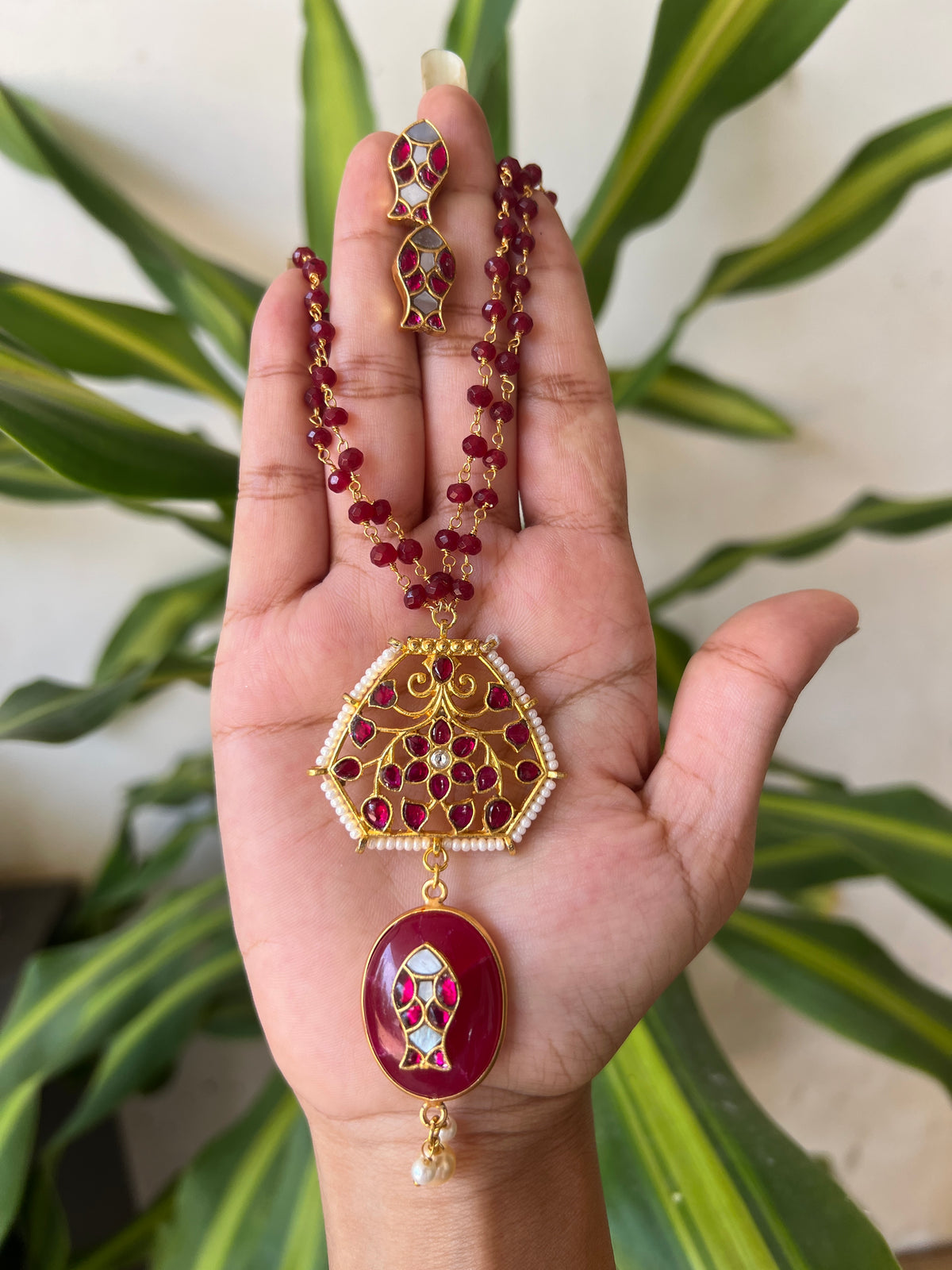 kundhan necklace