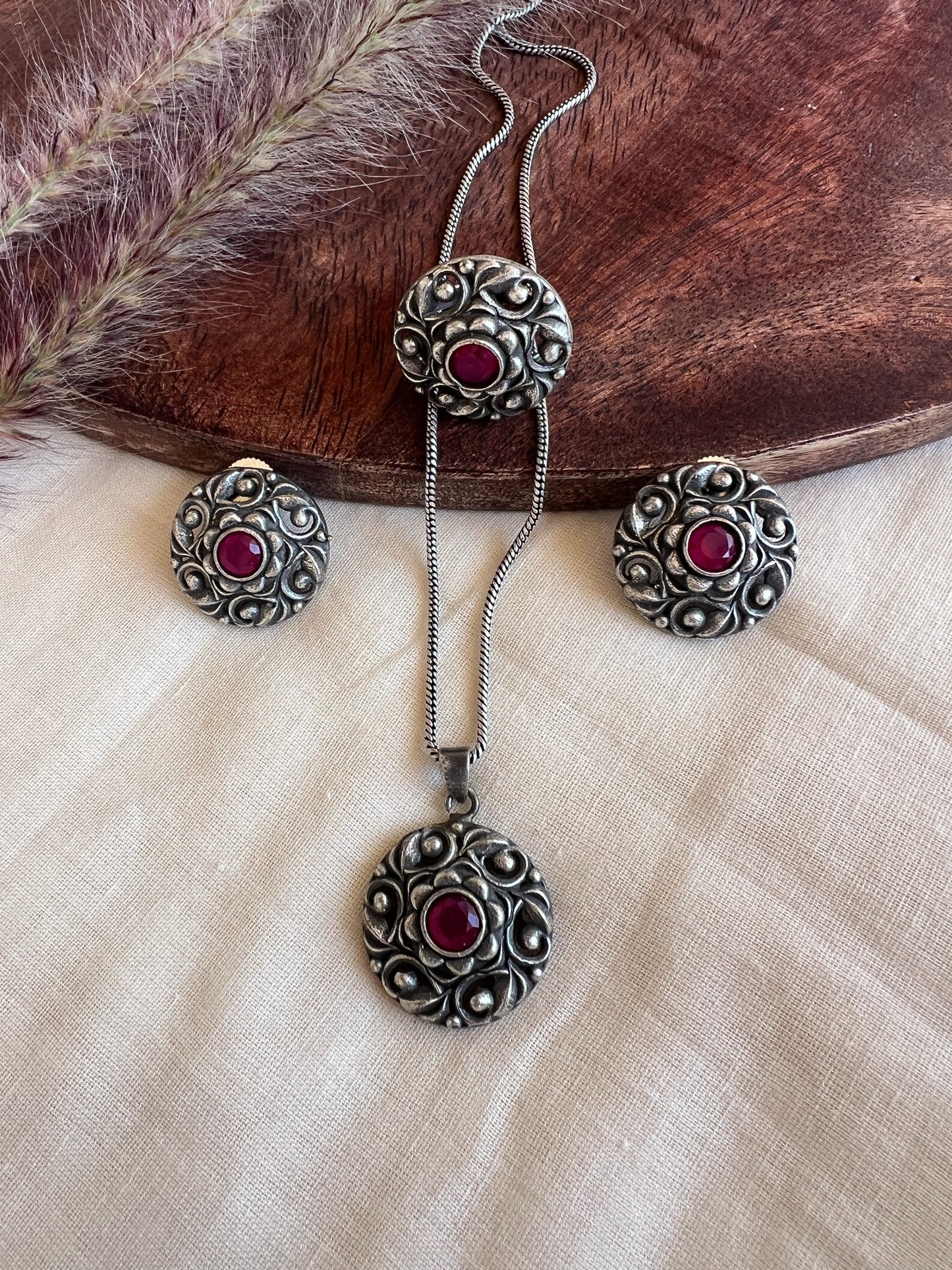 pendant set