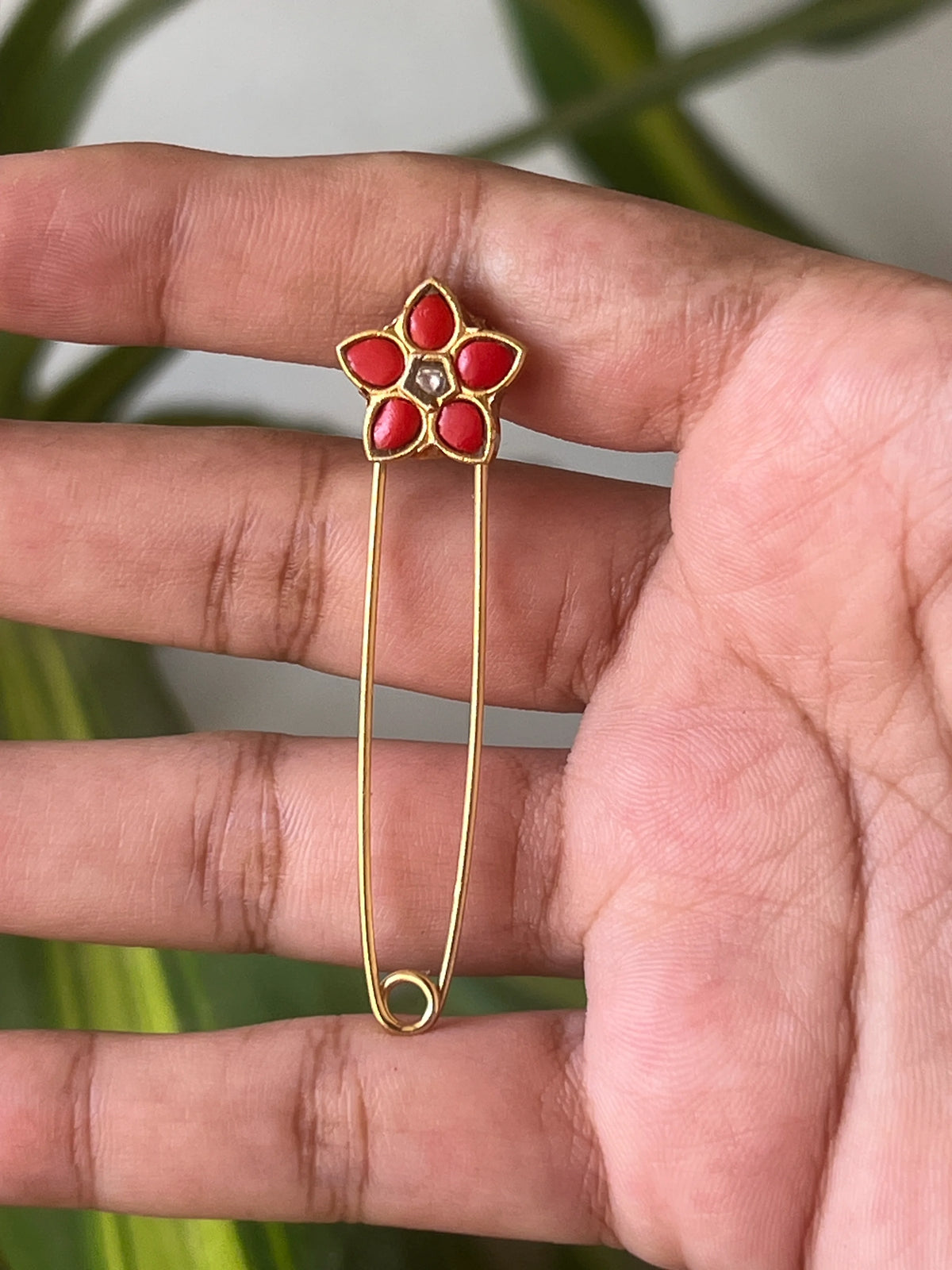 saree pins