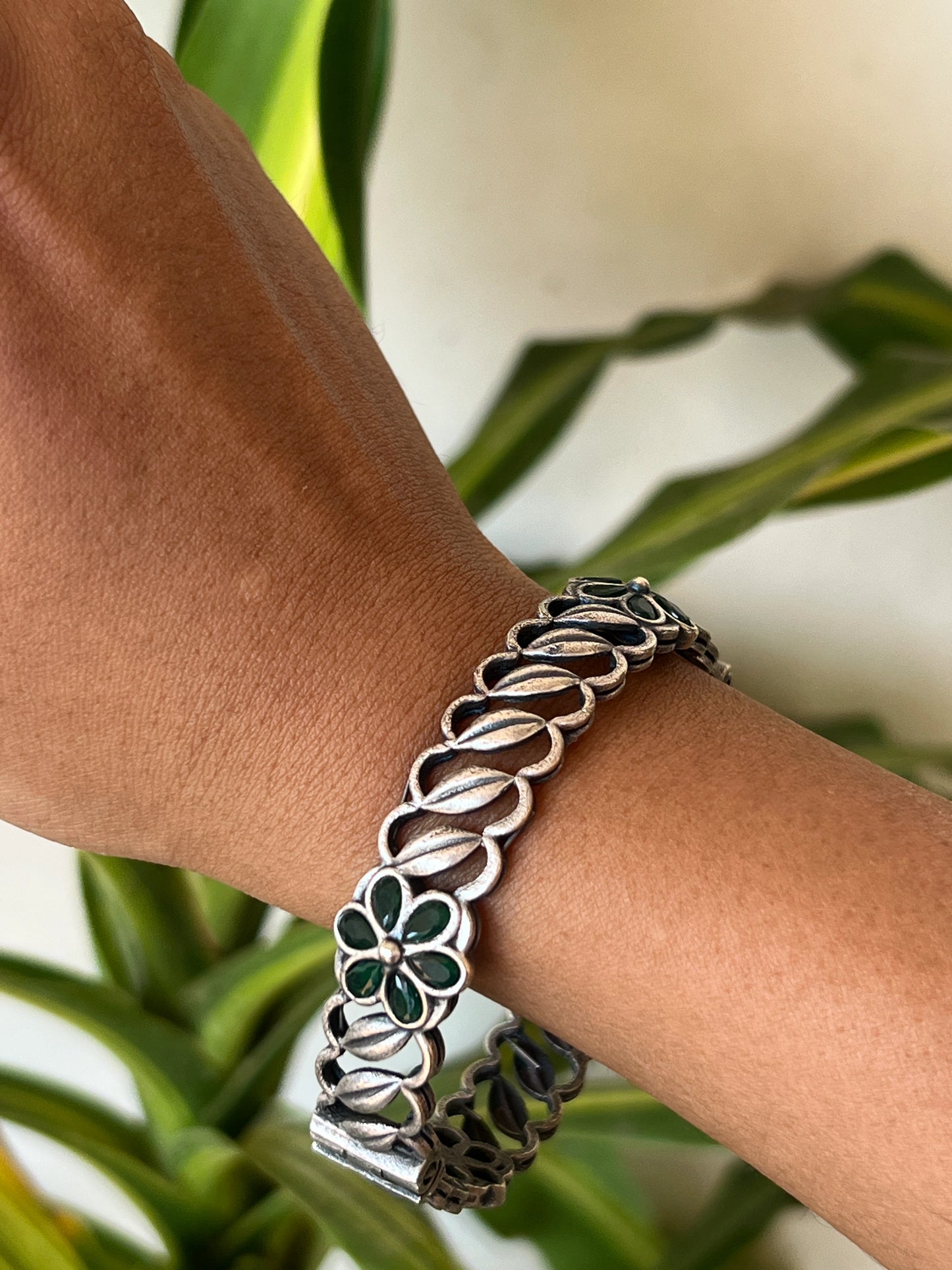 Oxidised bangles (green)