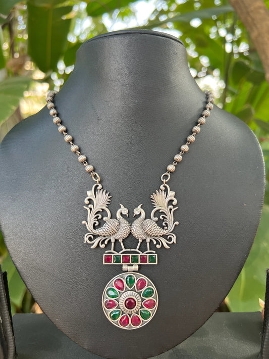 Oxidised pendant set