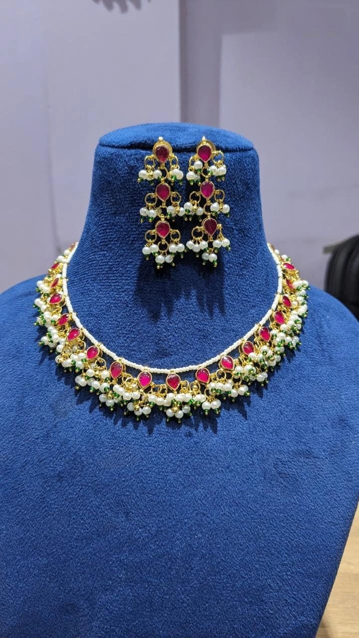 Kundhan necklace