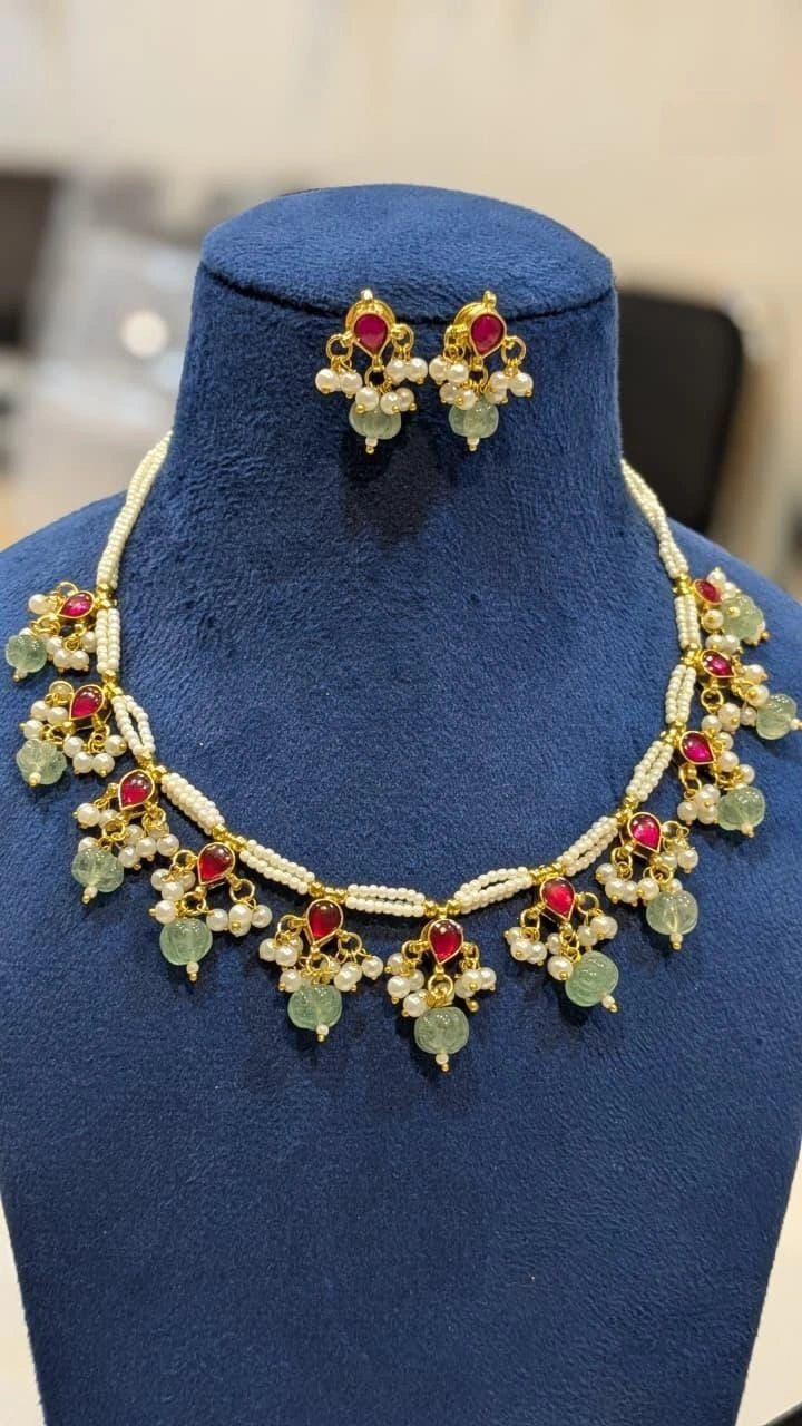 Kundhan necklace