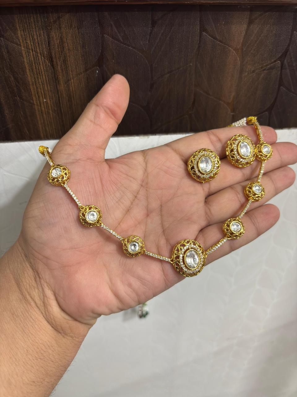 Fancy necklace set