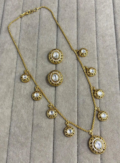 Fancy chain set