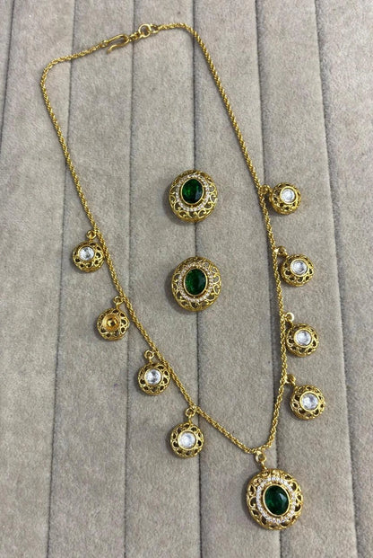 Fancy chain set