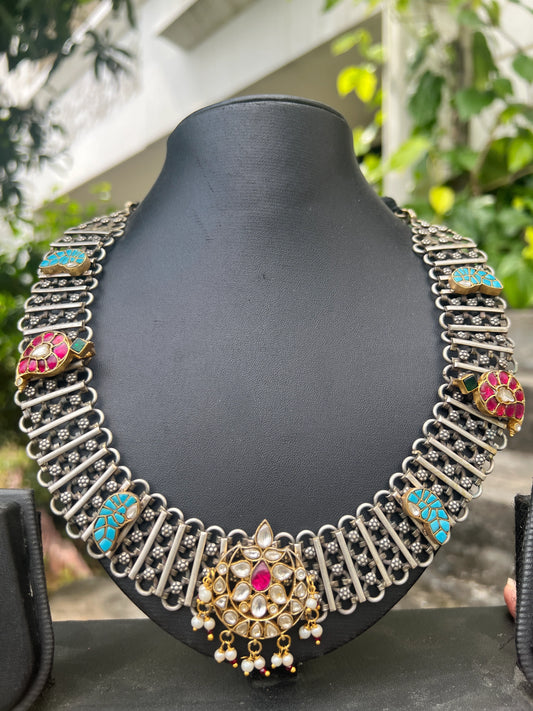 Dual tone necklace