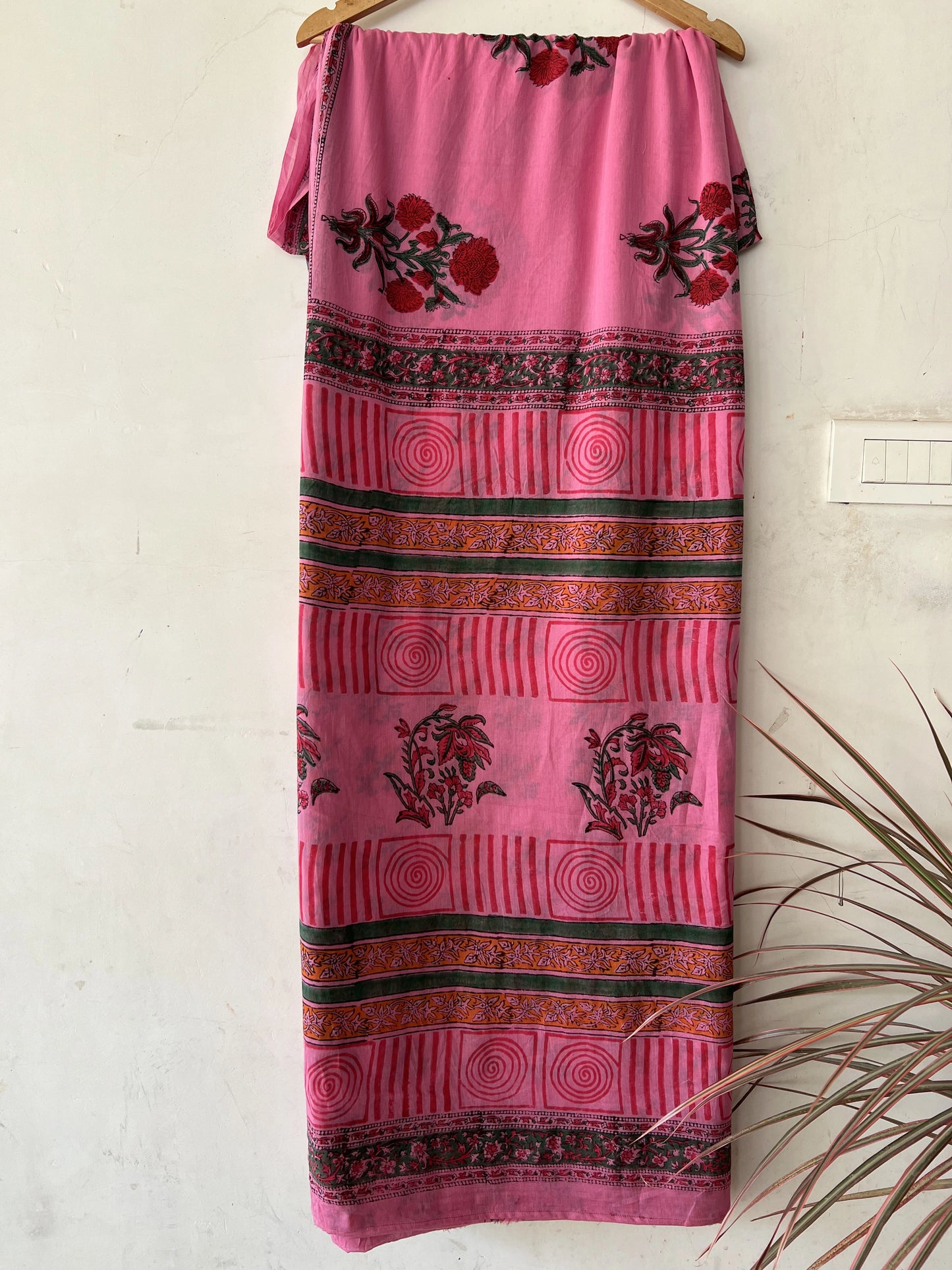 Pink handblock print mul cotton  saree with blouse