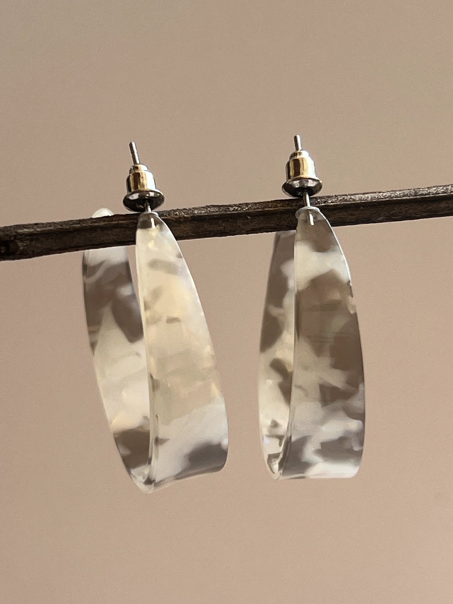 Marble black hoops