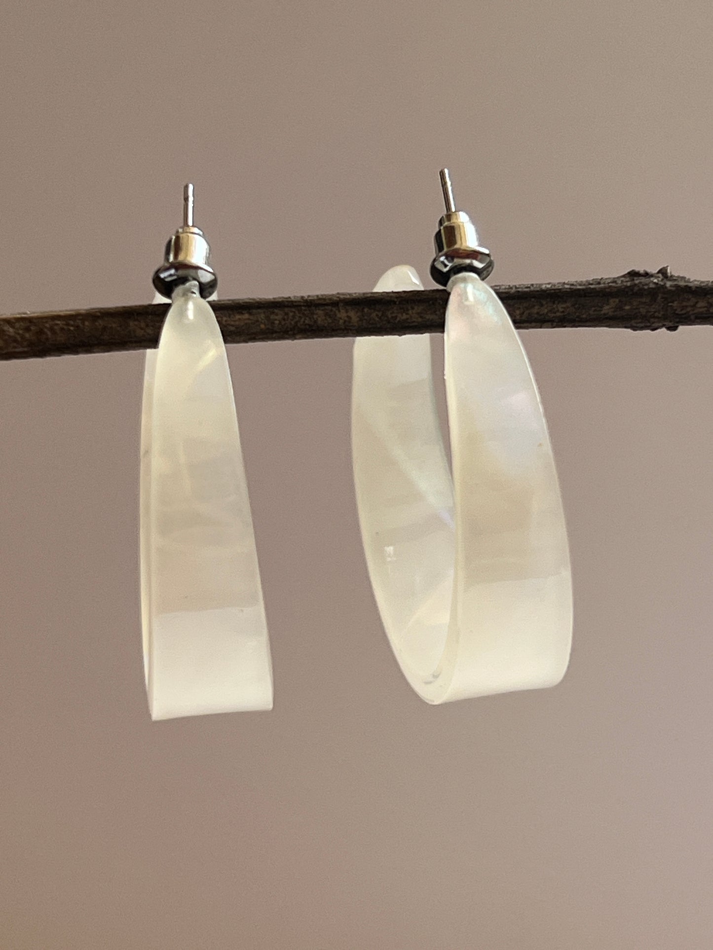 Marble white hoops