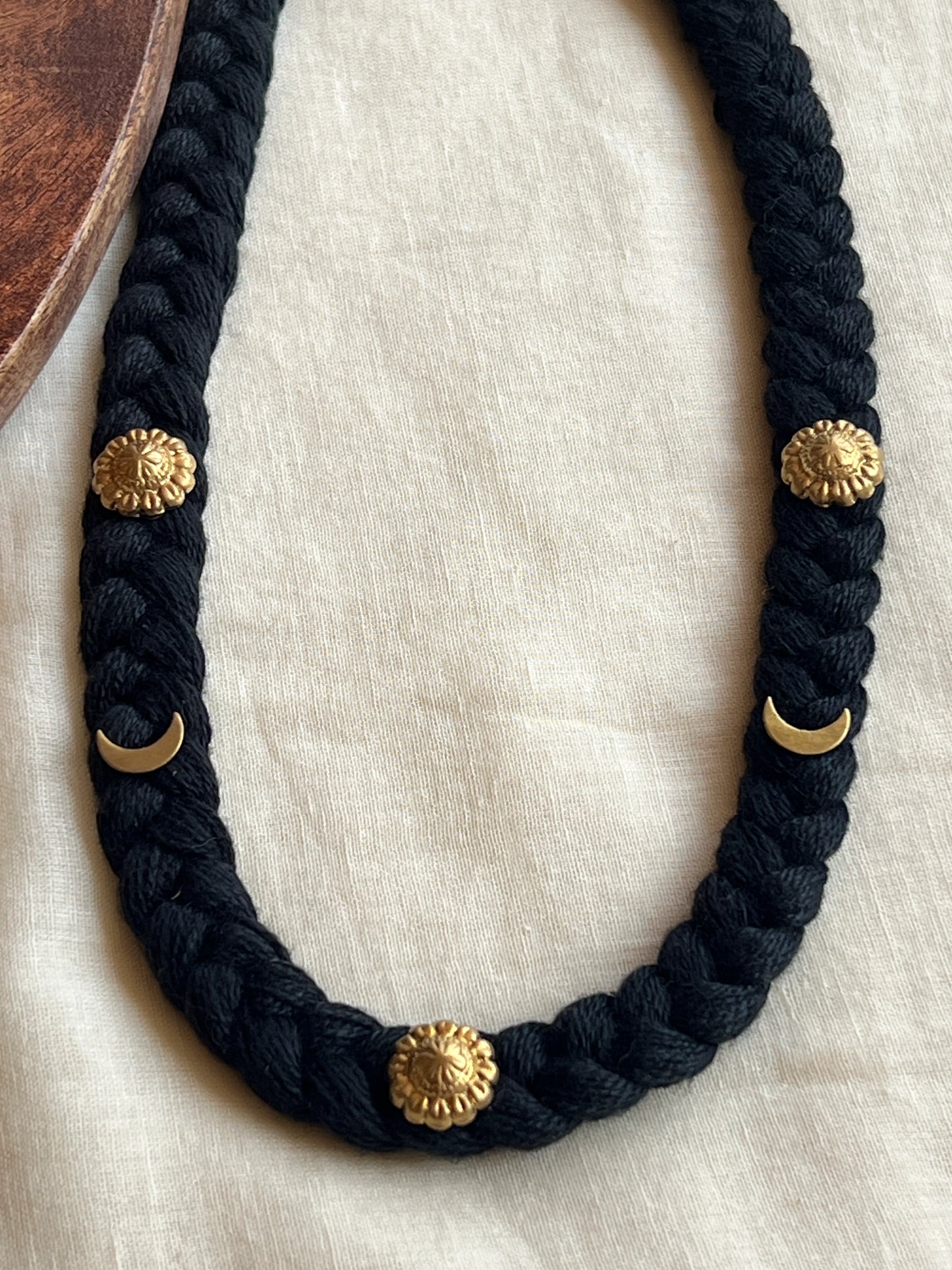 Chandra pushpa necklace