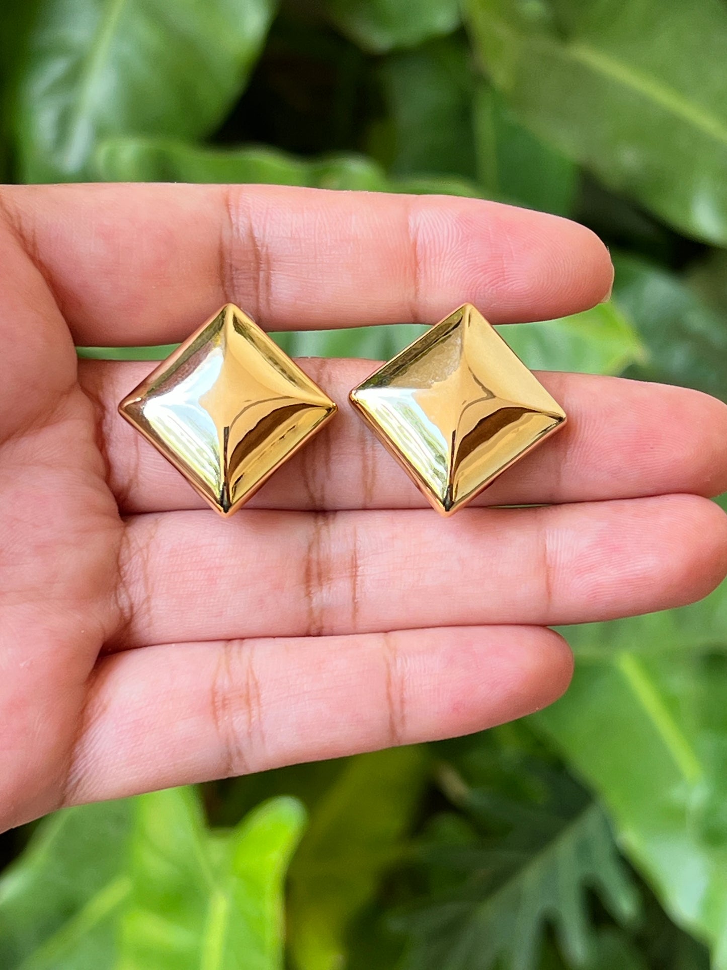 Korean gold earrings
