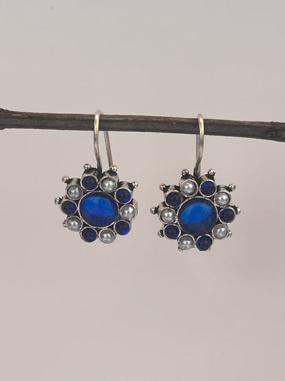 Daily wear earrings