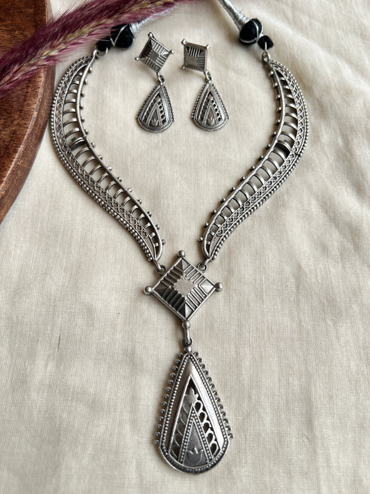 Oxidised semi hasli set