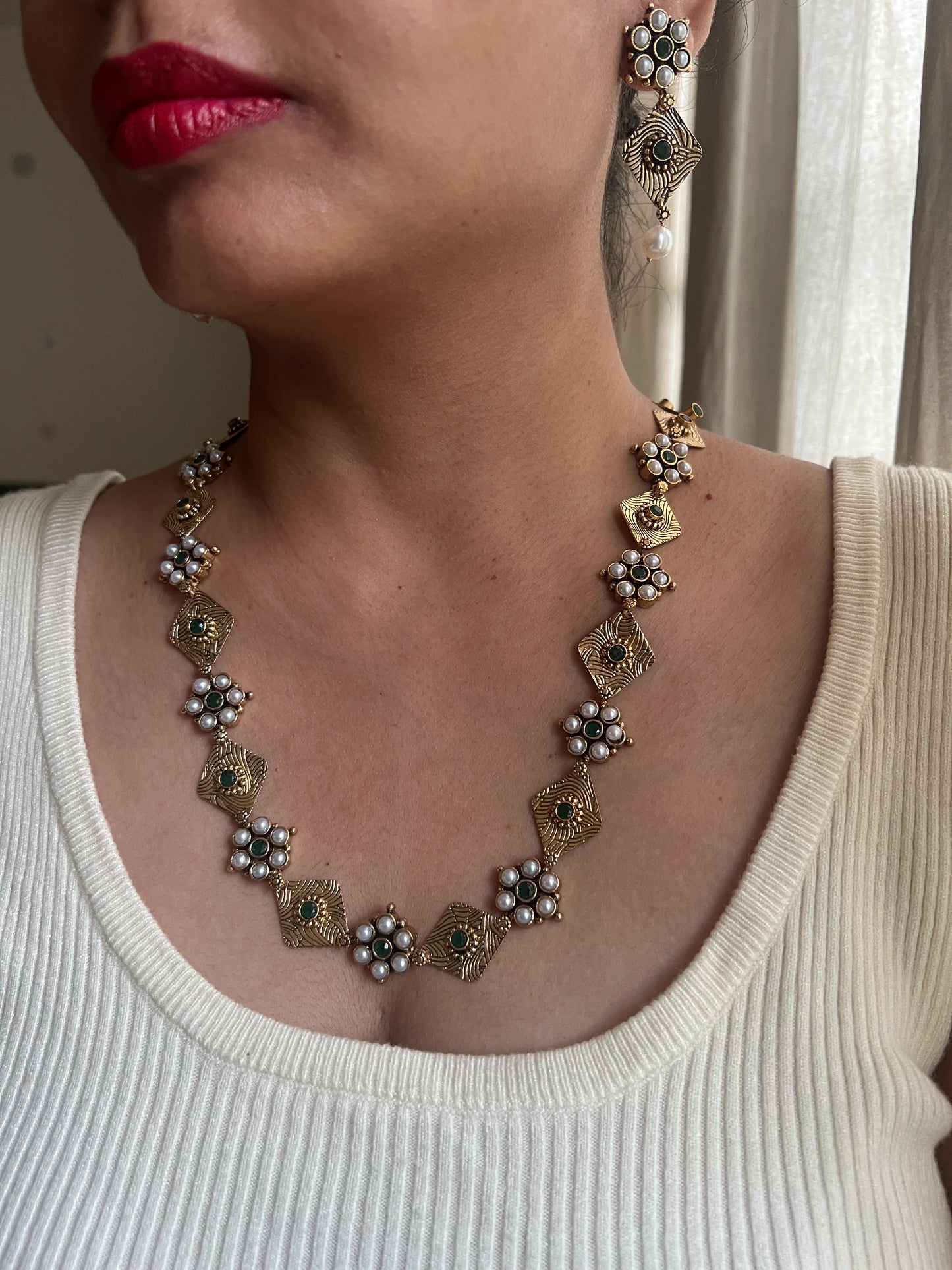 Single layer necklace set Green