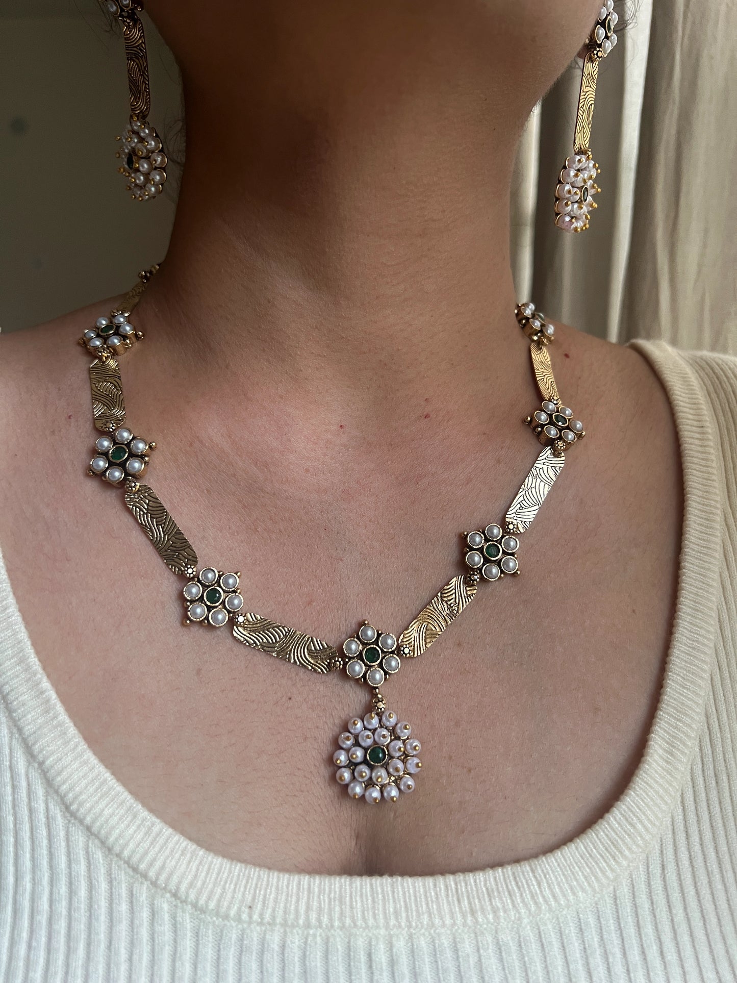 Single layer necklace set Green