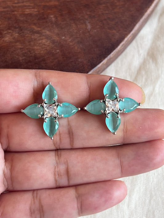 Mint stone earrings