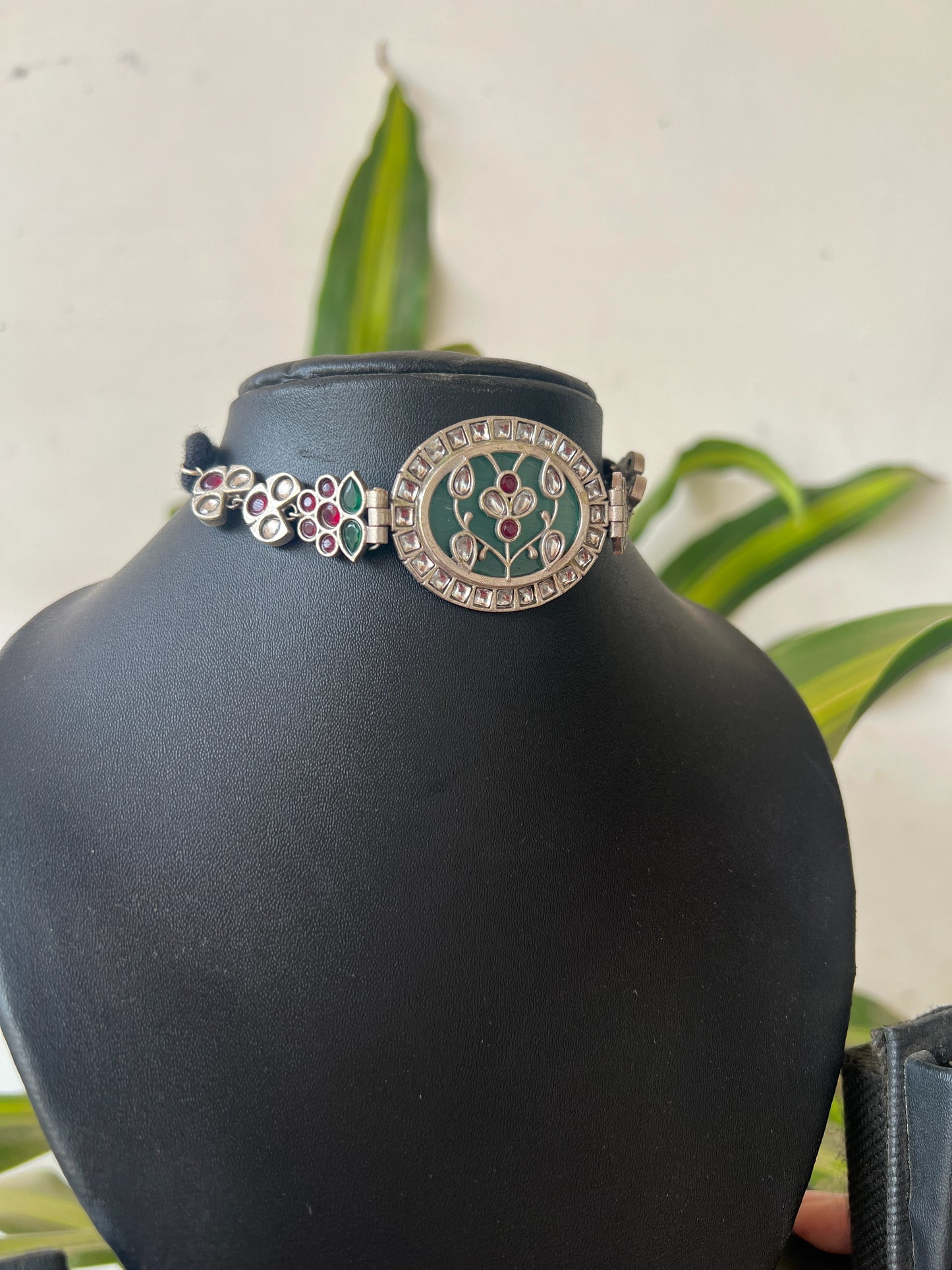 Oxidised multi stones choker set