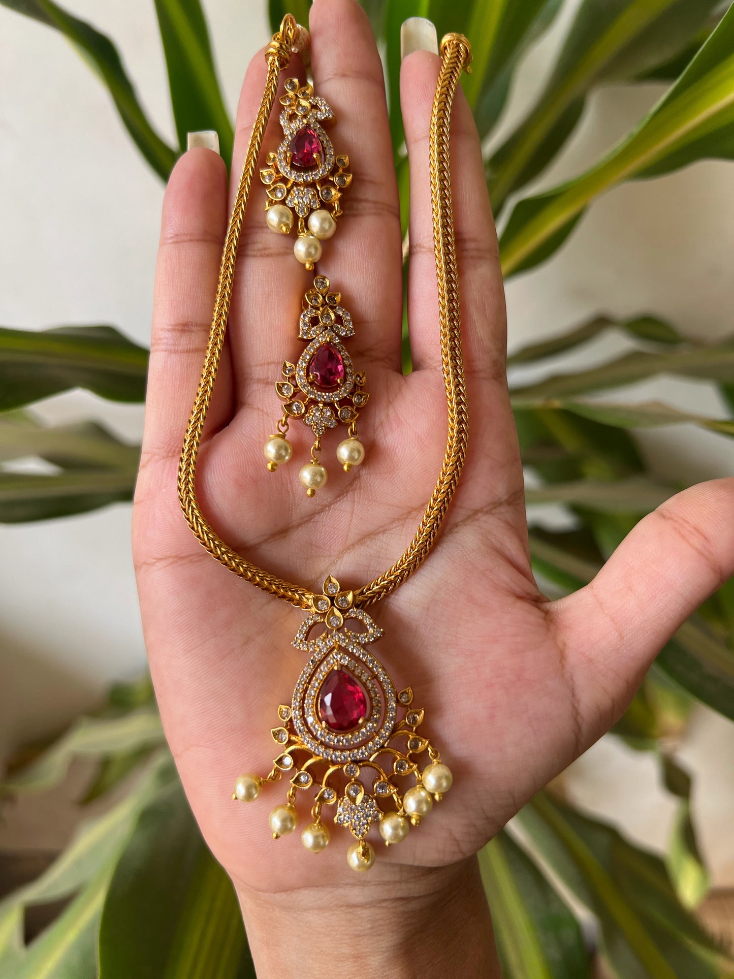 Traditional set