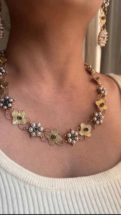 Single layer necklace set Green