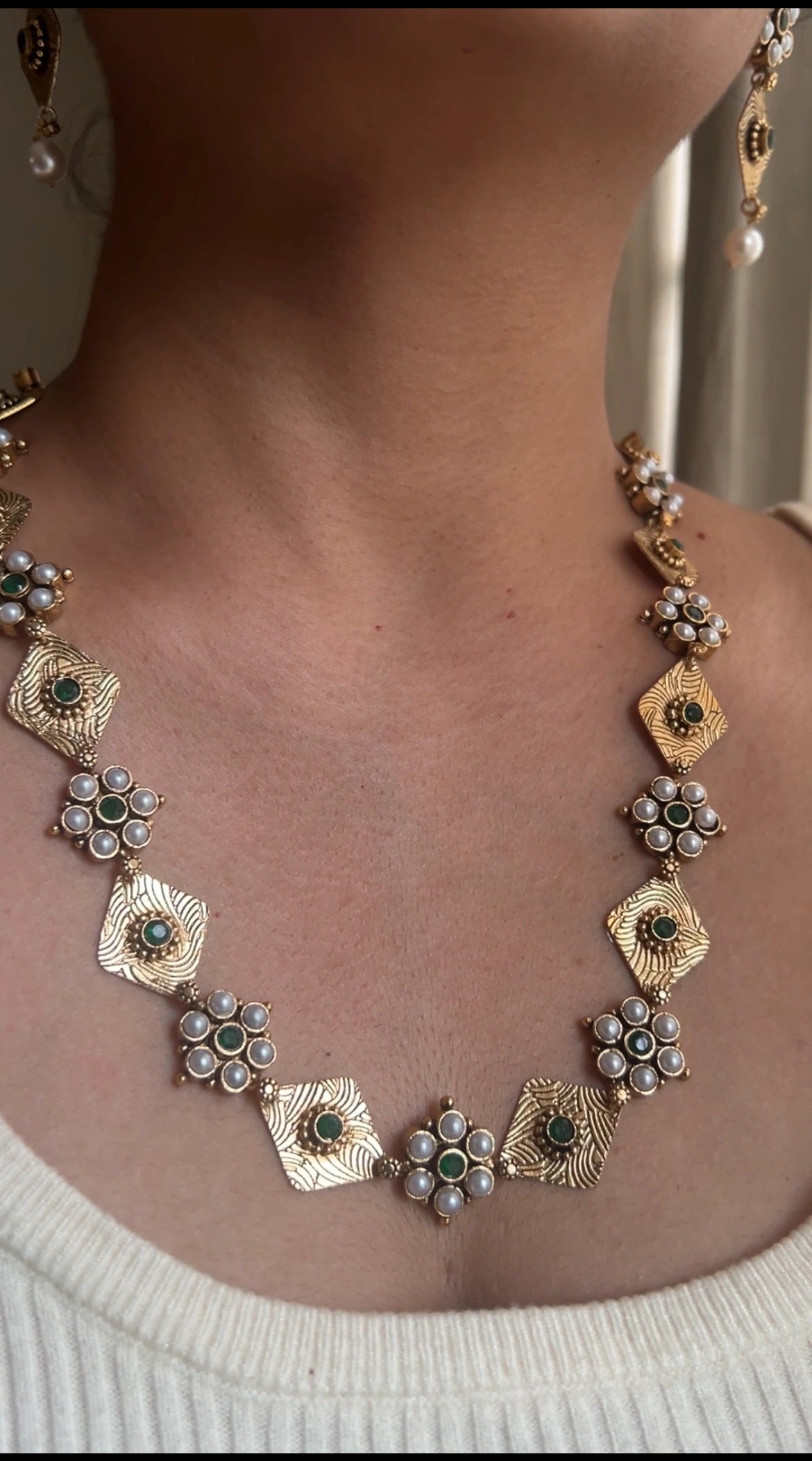 Single layer necklace set Green