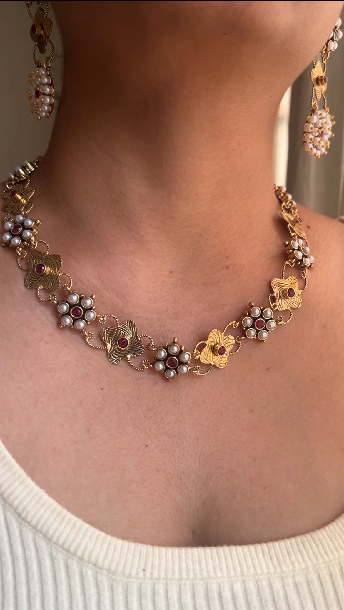 Single layer necklace set Red