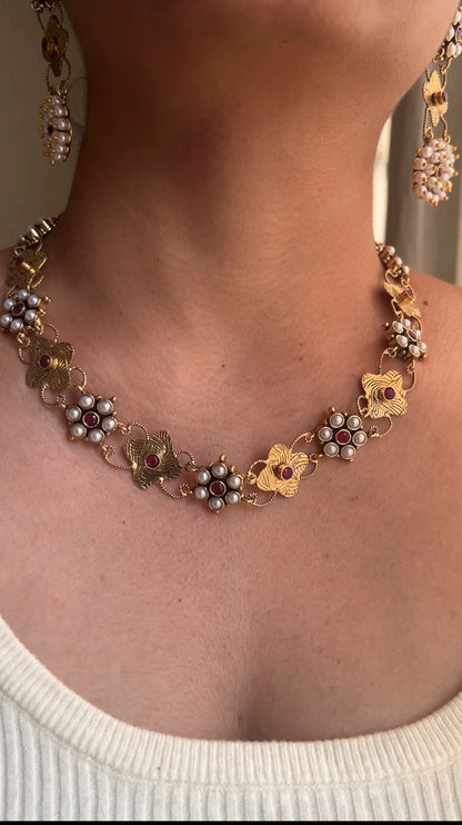 Single layer necklace set Red