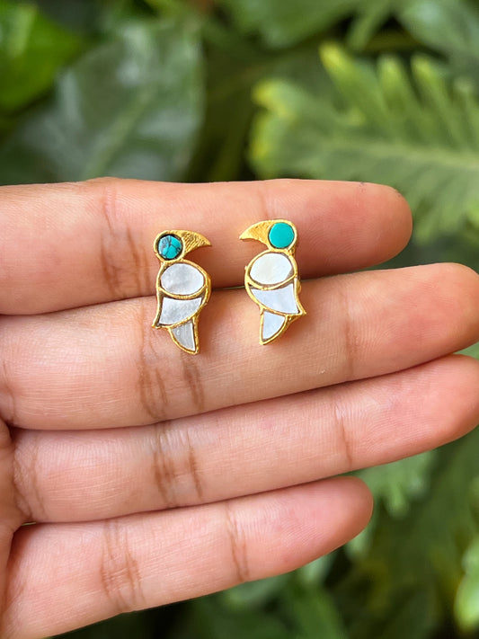 parrot studs (mop blue)