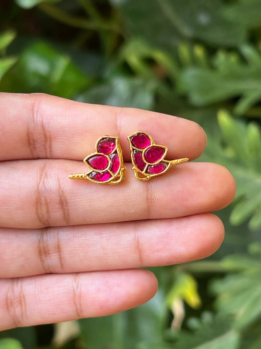 bird studs (red)