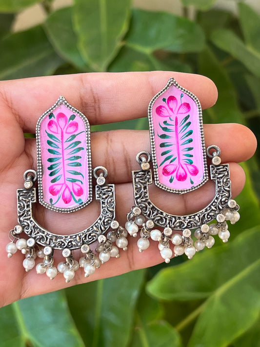 Light pink handpainted earrings