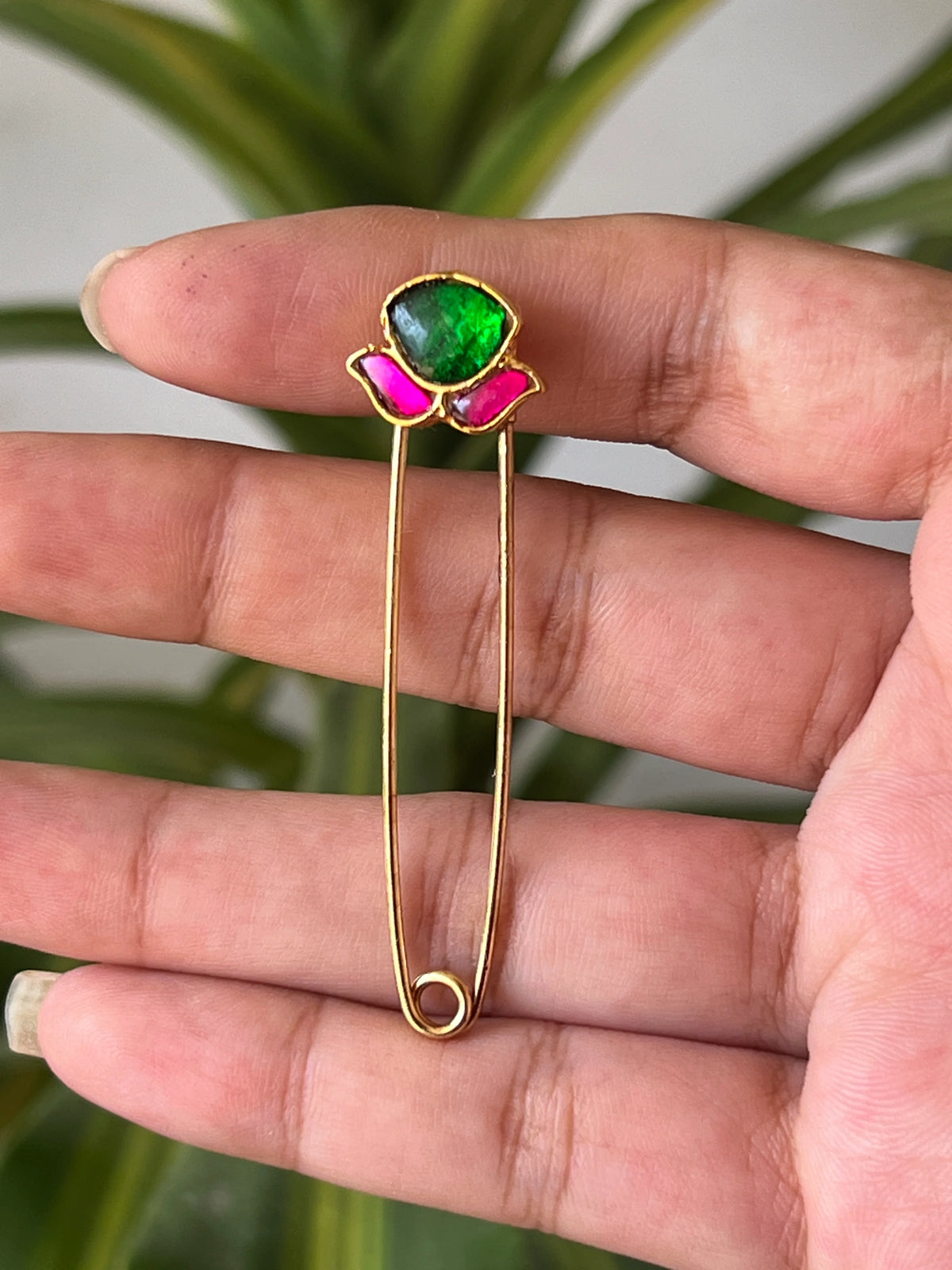 saree pins