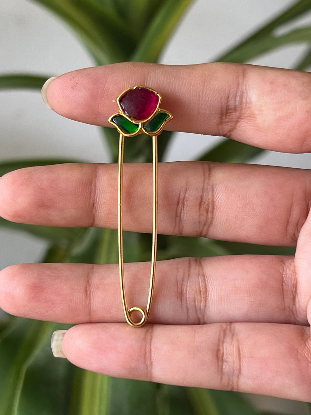 saree pins