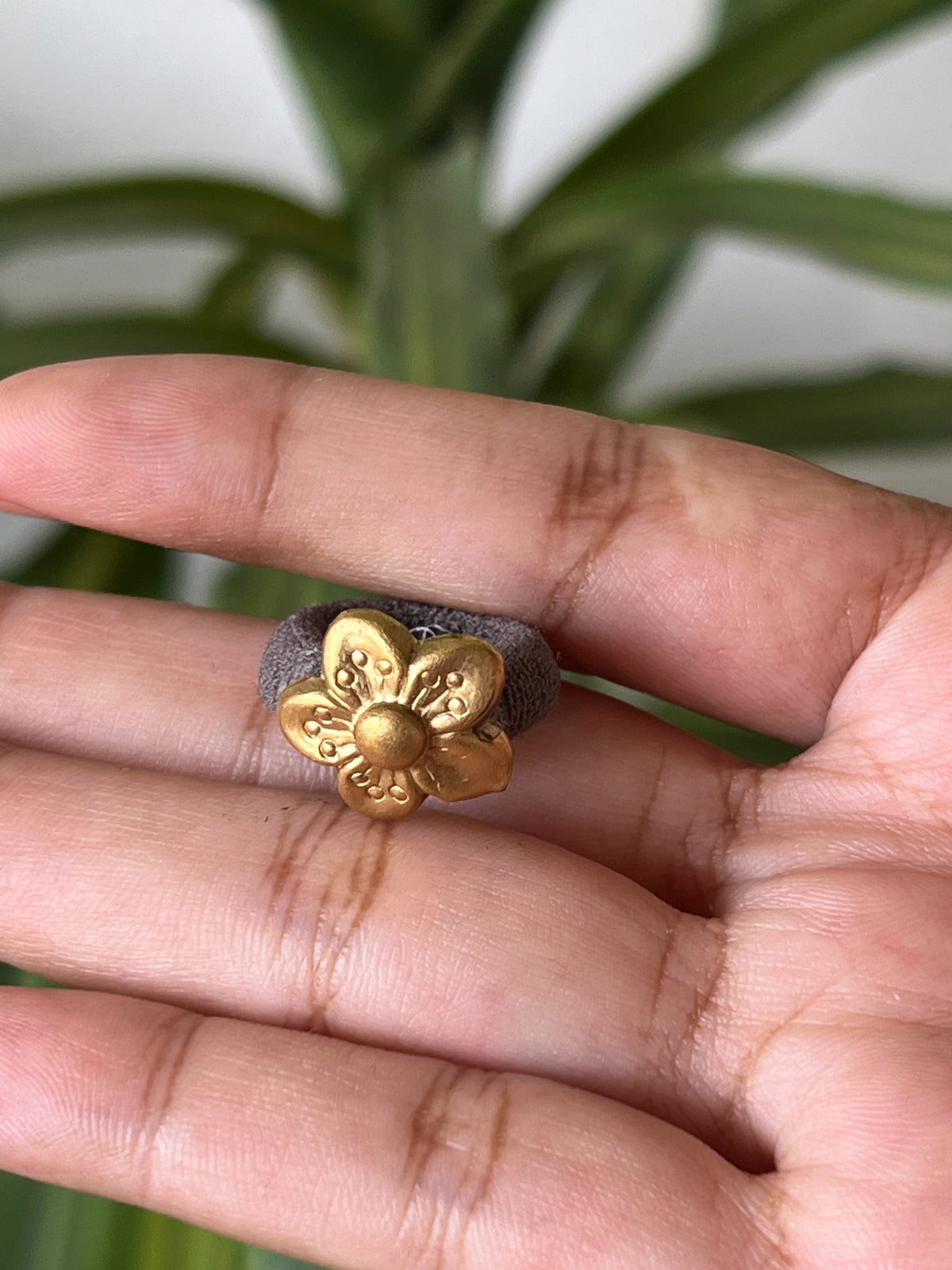 Brass Flower colour Band
