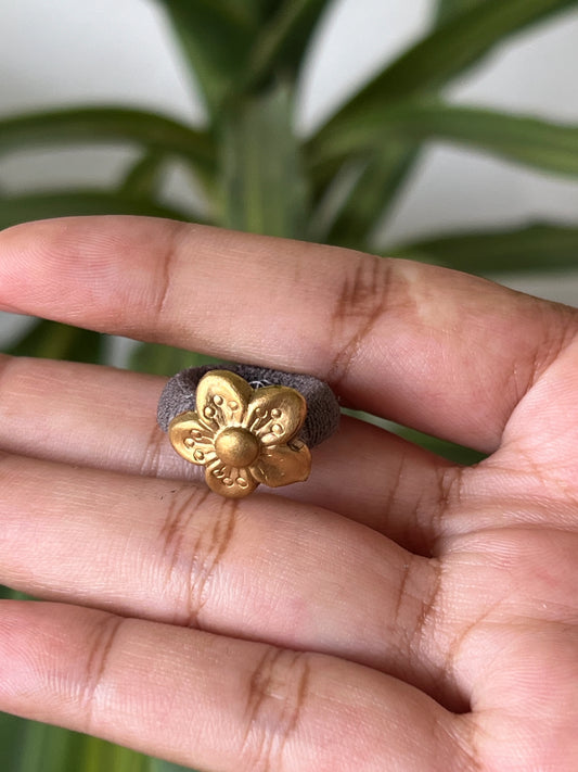 Brass Flower colour Band