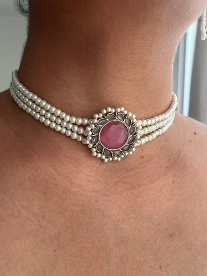 Oxidised pearl choker (pink)