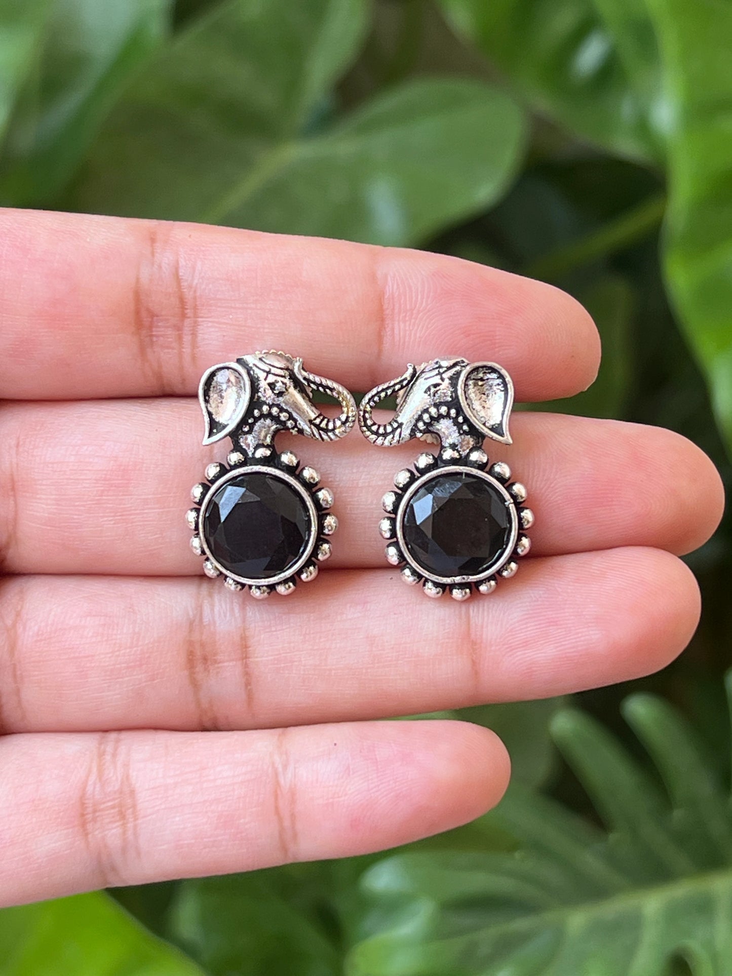 Elephant top studs