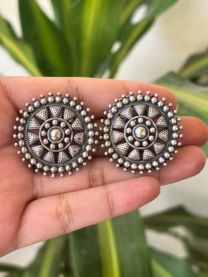 Statement studs