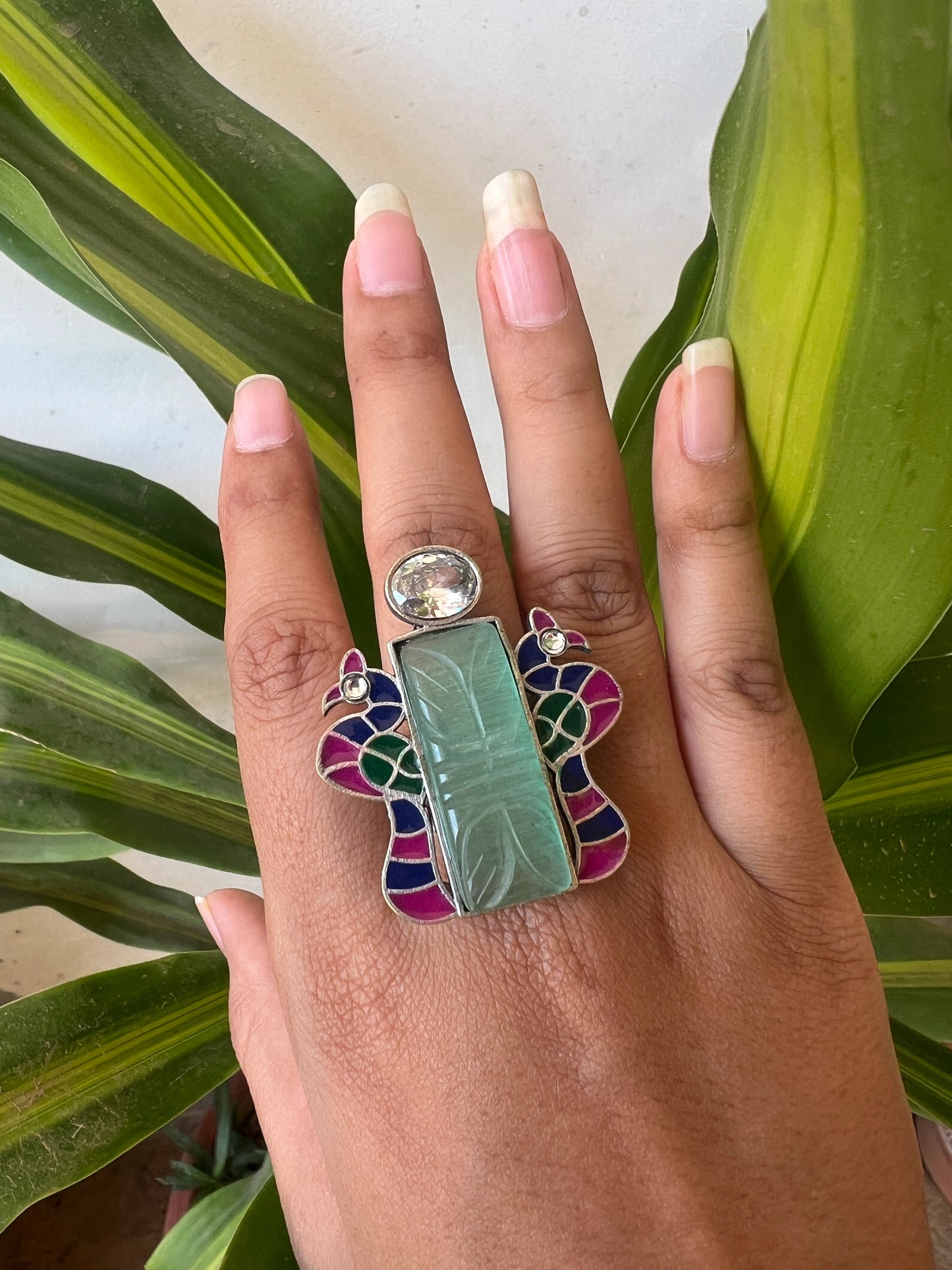 Fancy finger ring