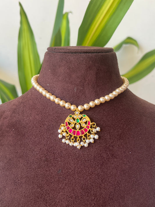kundhan necklace